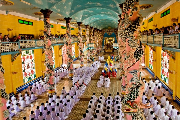 ho chi minh day tour, ho chi minh excursion, cao dai temple, cao dai excursion